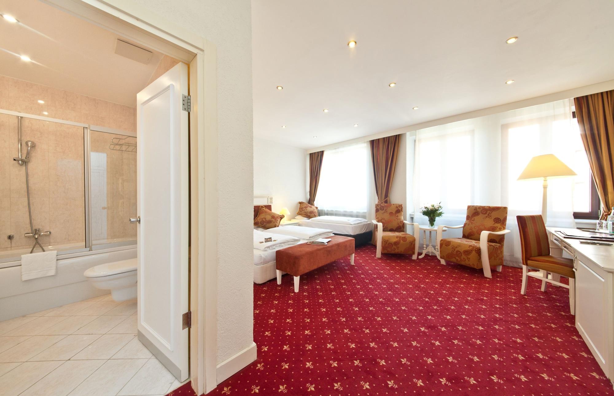 Hotel Unique Hauptbahnhof