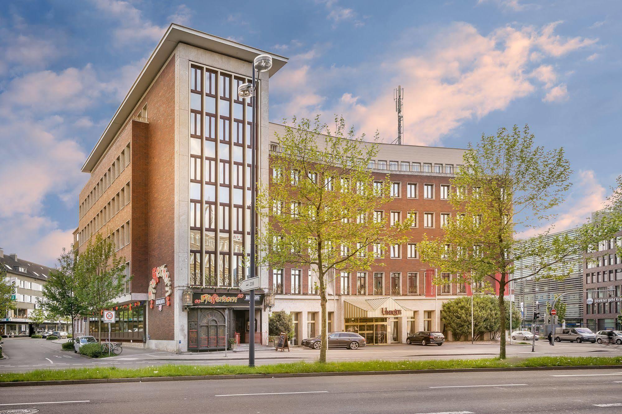 Unique Hauptbahnhof 4* Dortmund